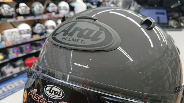 Arai新作ヘルメット「ASTRO-GX」：名古屋みなと店 | バイク用品、点検 